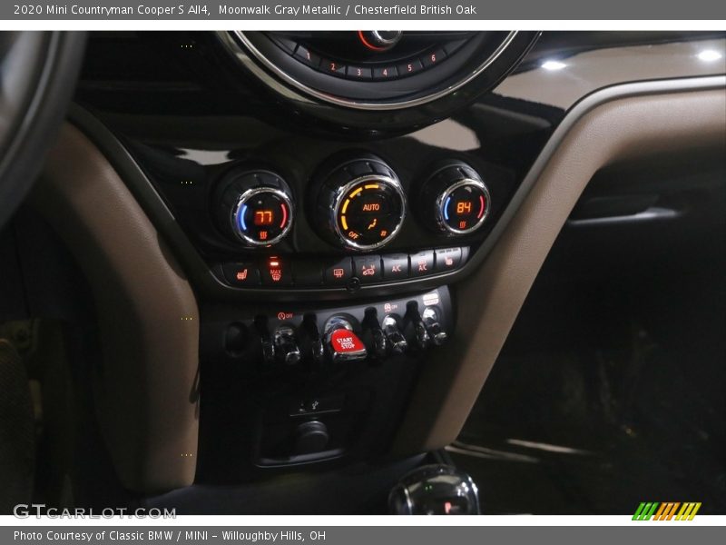 Moonwalk Gray Metallic / Chesterfield British Oak 2020 Mini Countryman Cooper S All4
