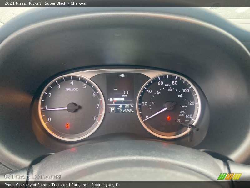  2021 Kicks S S Gauges
