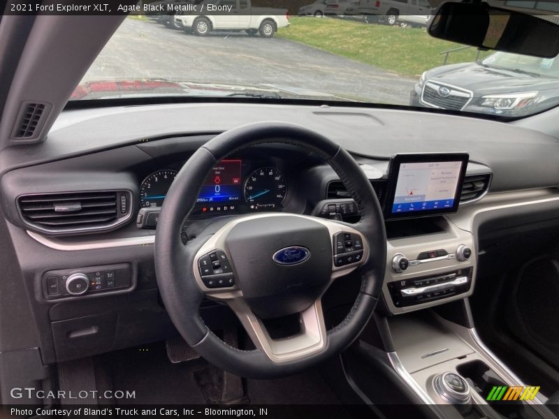 Agate Black Metallic / Ebony 2021 Ford Explorer XLT