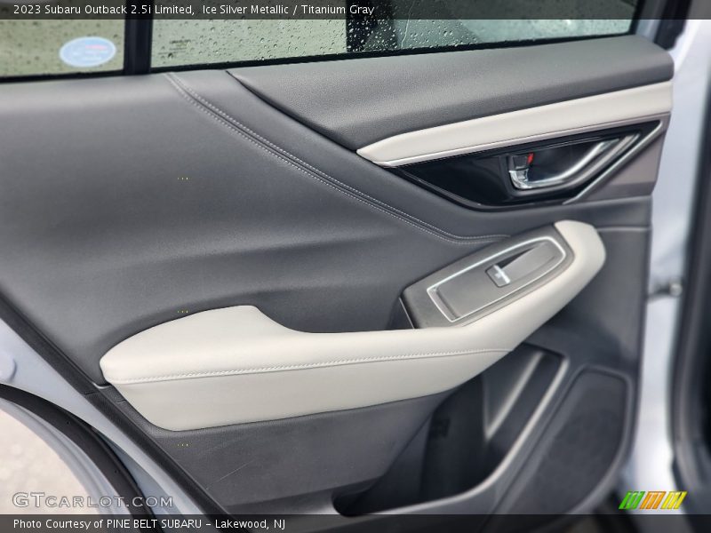 Ice Silver Metallic / Titanium Gray 2023 Subaru Outback 2.5i Limited