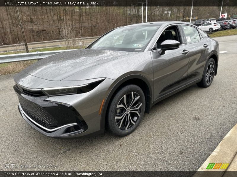 Front 3/4 View of 2023 Crown Limited AWD