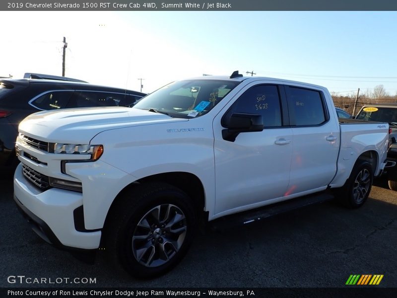 Summit White / Jet Black 2019 Chevrolet Silverado 1500 RST Crew Cab 4WD