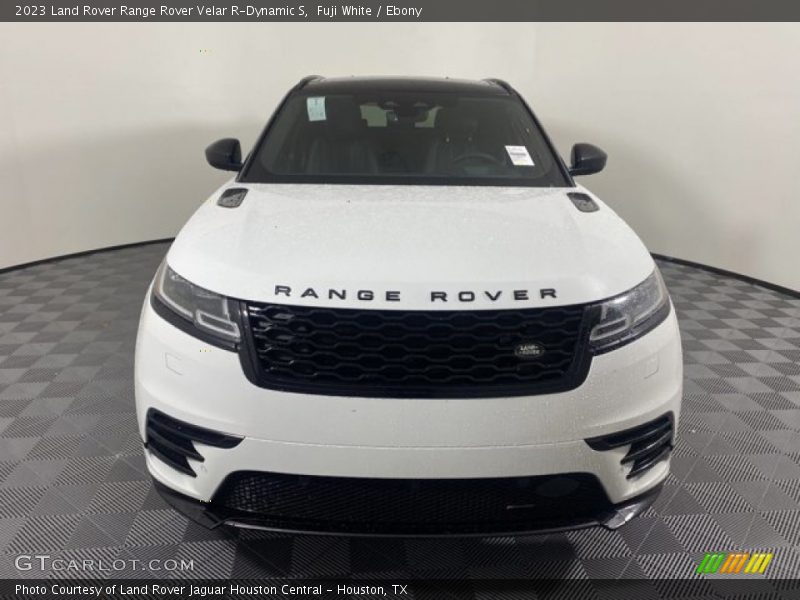 Fuji White / Ebony 2023 Land Rover Range Rover Velar R-Dynamic S