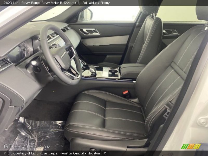 Fuji White / Ebony 2023 Land Rover Range Rover Velar R-Dynamic S