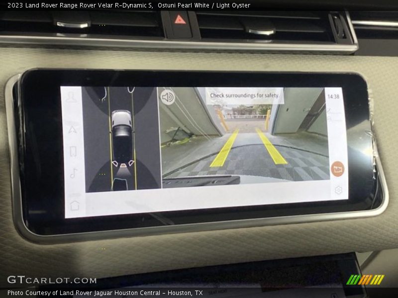 Ostuni Pearl White / Light Oyster 2023 Land Rover Range Rover Velar R-Dynamic S
