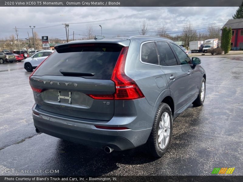 Osmium Grey Metallic / Blonde 2020 Volvo XC60 T5 Momentum