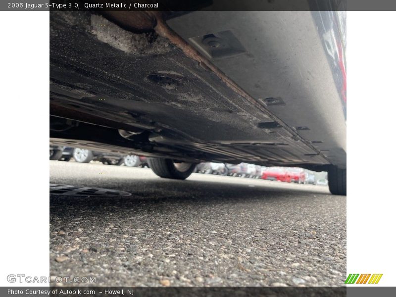 Quartz Metallic / Charcoal 2006 Jaguar S-Type 3.0
