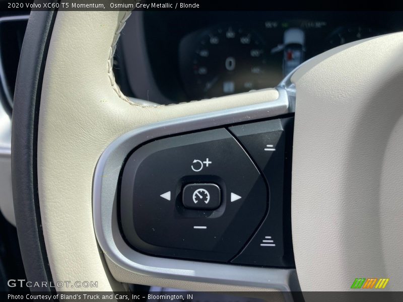  2020 XC60 T5 Momentum Steering Wheel