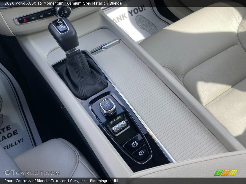  2020 XC60 T5 Momentum 8 Speed Automatic Shifter