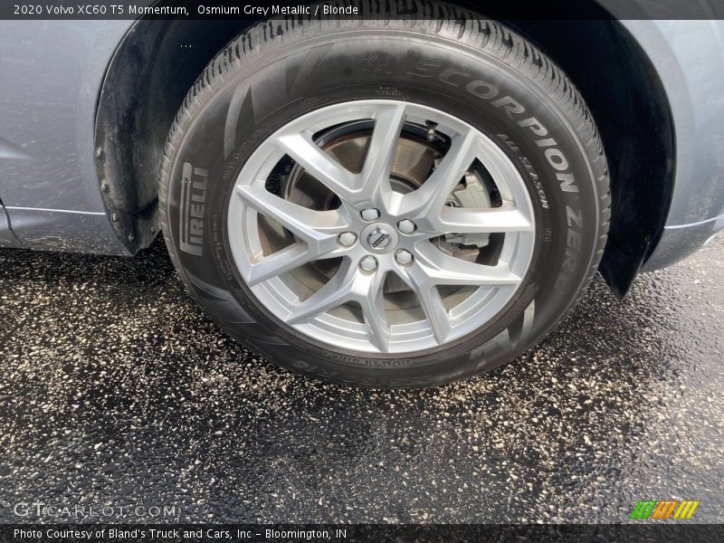  2020 XC60 T5 Momentum Wheel