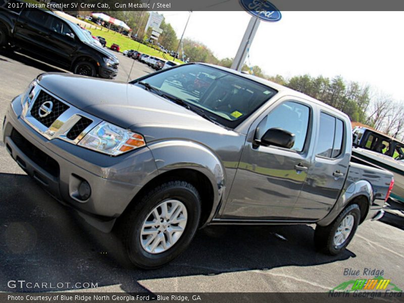 Gun Metallic / Steel 2017 Nissan Frontier SV Crew Cab