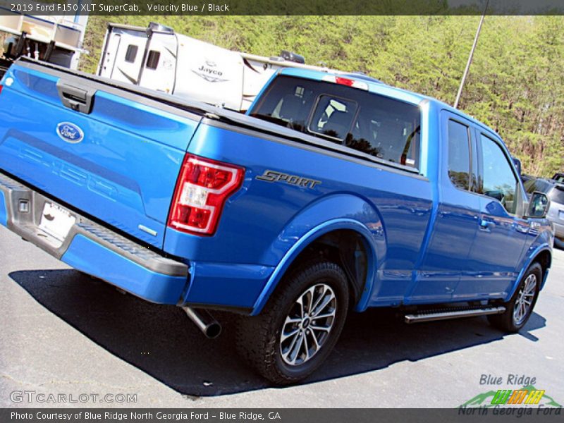 Velocity Blue / Black 2019 Ford F150 XLT SuperCab