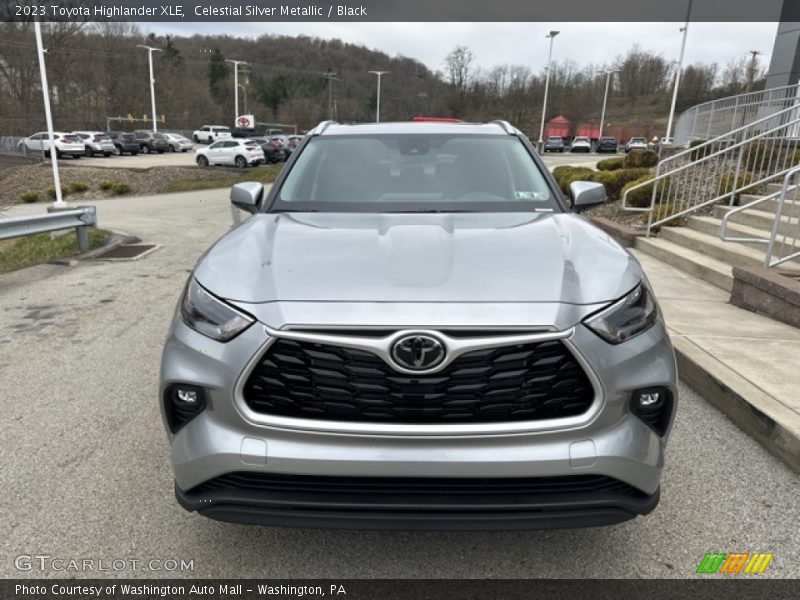 Celestial Silver Metallic / Black 2023 Toyota Highlander XLE