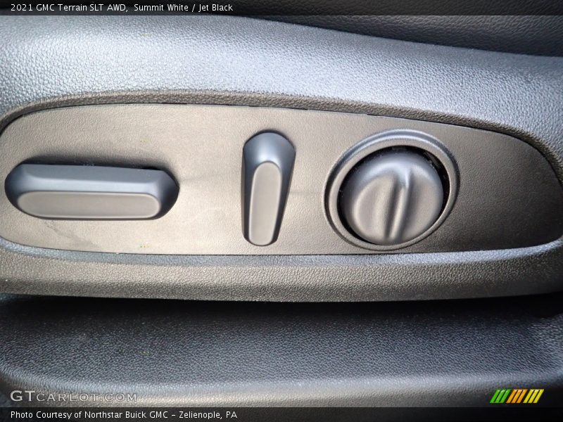 Summit White / Jet Black 2021 GMC Terrain SLT AWD
