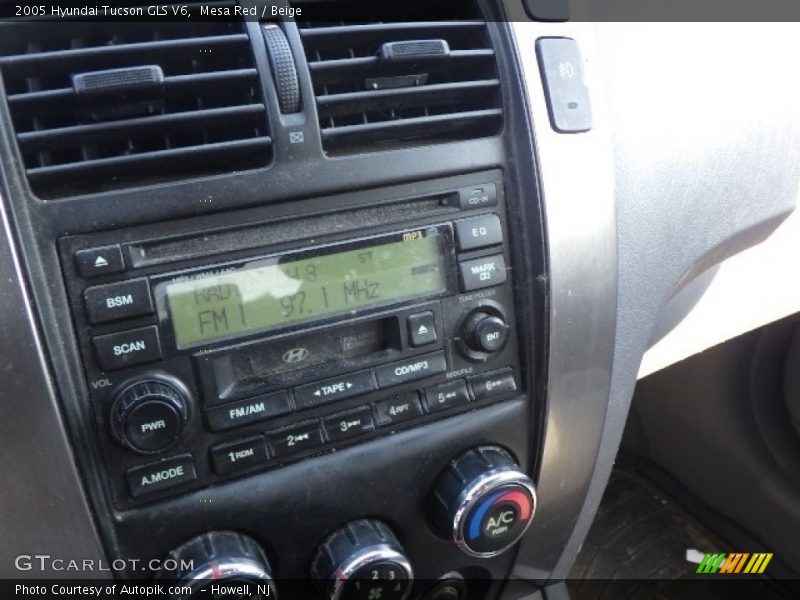Mesa Red / Beige 2005 Hyundai Tucson GLS V6