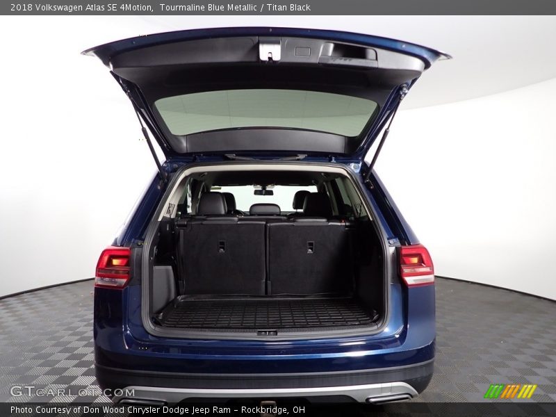 Tourmaline Blue Metallic / Titan Black 2018 Volkswagen Atlas SE 4Motion