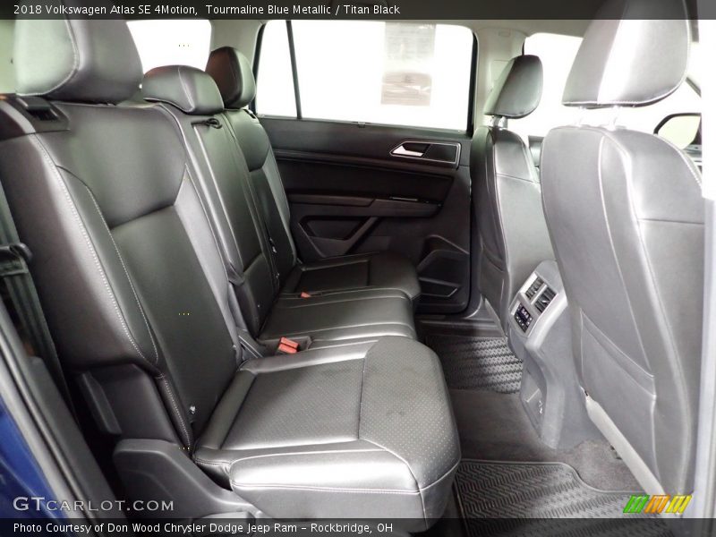 Tourmaline Blue Metallic / Titan Black 2018 Volkswagen Atlas SE 4Motion