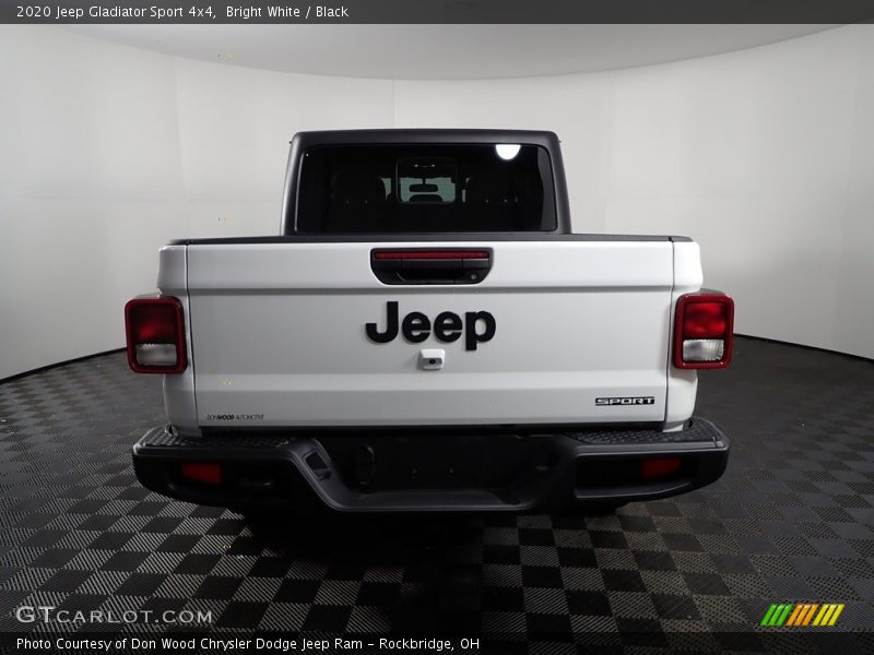 Bright White / Black 2020 Jeep Gladiator Sport 4x4