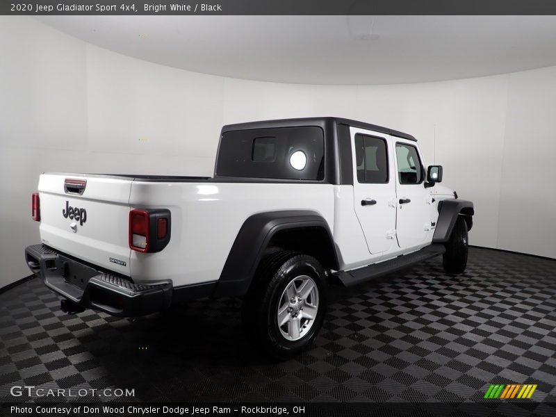 Bright White / Black 2020 Jeep Gladiator Sport 4x4