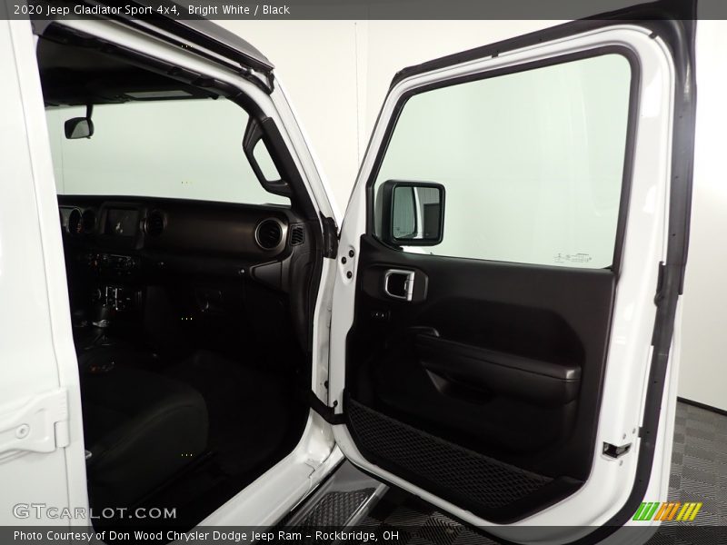 Bright White / Black 2020 Jeep Gladiator Sport 4x4