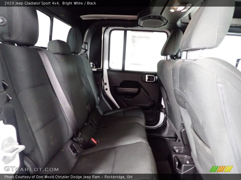 Bright White / Black 2020 Jeep Gladiator Sport 4x4