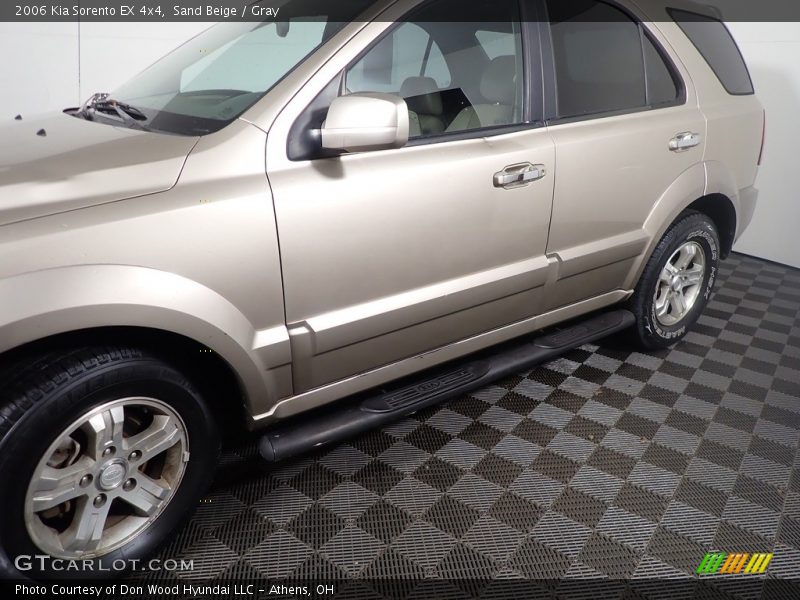 Sand Beige / Gray 2006 Kia Sorento EX 4x4