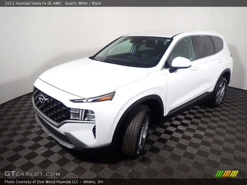 Quartz White / Black 2021 Hyundai Santa Fe SE AWD