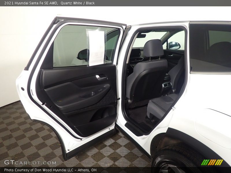Quartz White / Black 2021 Hyundai Santa Fe SE AWD