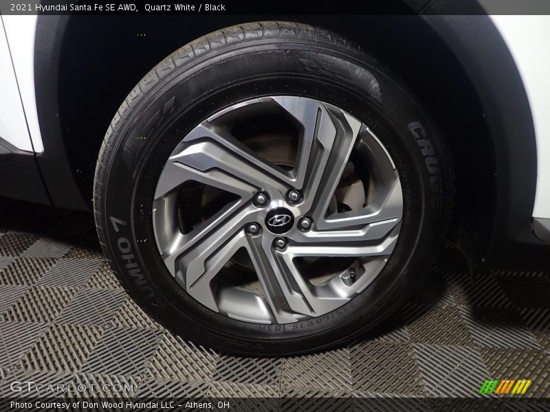 Quartz White / Black 2021 Hyundai Santa Fe SE AWD