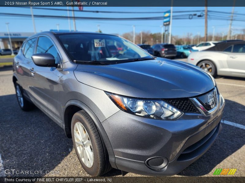 Gun Metallic / Charcoal 2019 Nissan Rogue Sport S AWD