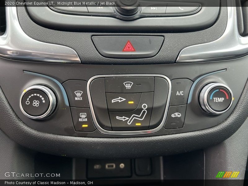 Midnight Blue Metallic / Jet Black 2020 Chevrolet Equinox LT