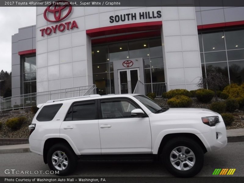 Super White / Graphite 2017 Toyota 4Runner SR5 Premium 4x4