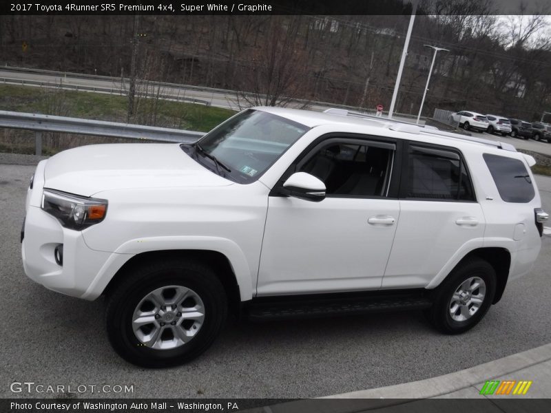 Super White / Graphite 2017 Toyota 4Runner SR5 Premium 4x4