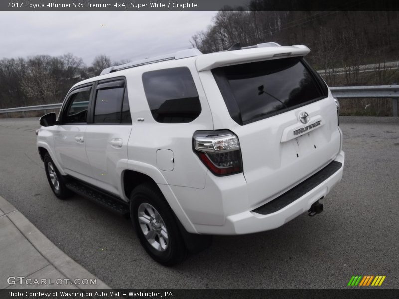 Super White / Graphite 2017 Toyota 4Runner SR5 Premium 4x4