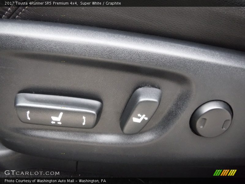 Super White / Graphite 2017 Toyota 4Runner SR5 Premium 4x4