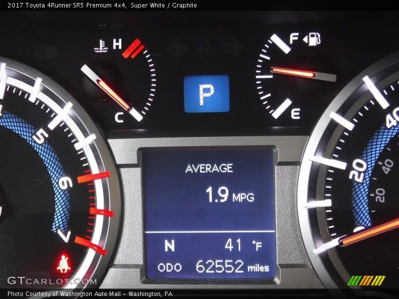 Super White / Graphite 2017 Toyota 4Runner SR5 Premium 4x4