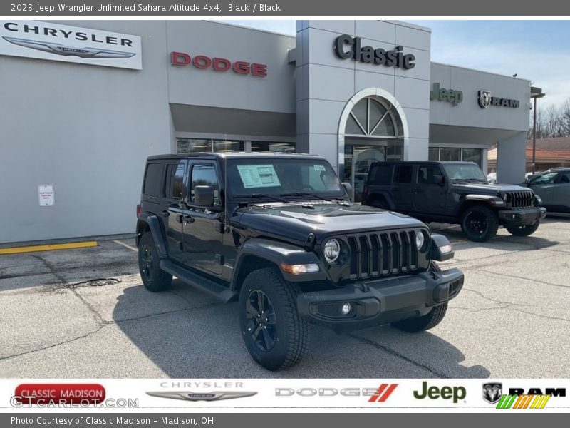 Black / Black 2023 Jeep Wrangler Unlimited Sahara Altitude 4x4