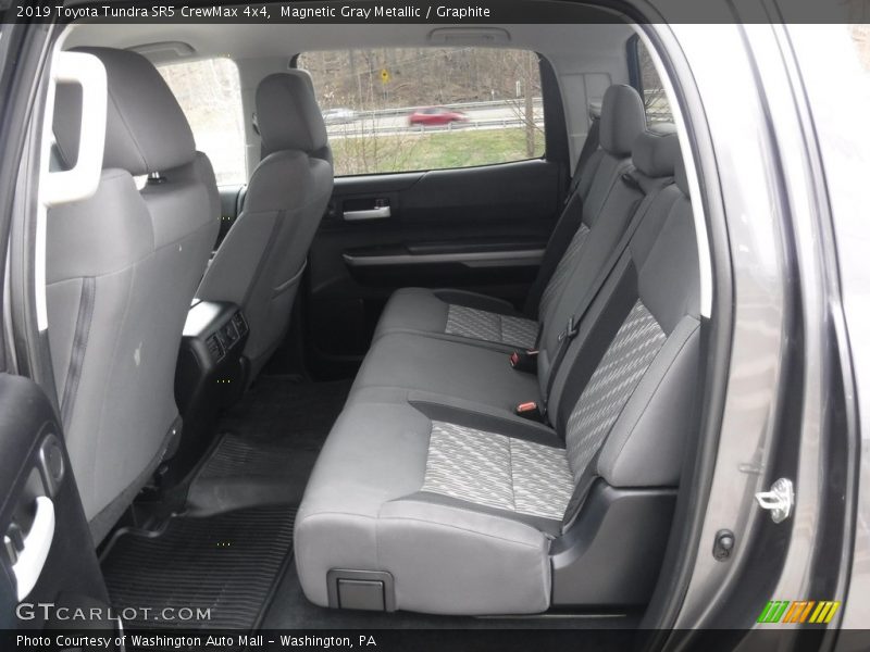 Magnetic Gray Metallic / Graphite 2019 Toyota Tundra SR5 CrewMax 4x4