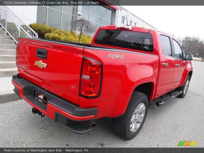 Red Hot / Jet Black 2019 Chevrolet Colorado LT Crew Cab 4x4