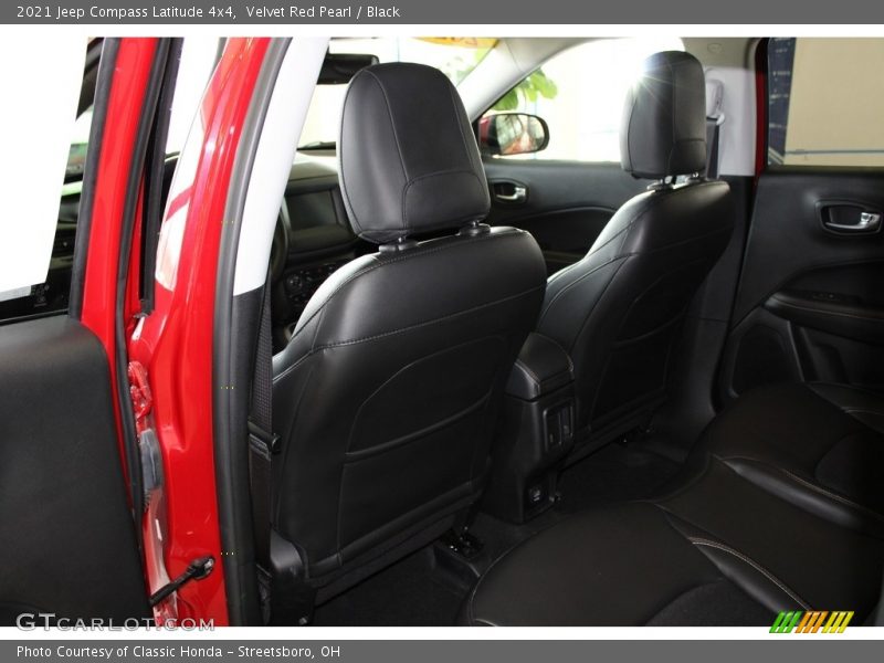 Velvet Red Pearl / Black 2021 Jeep Compass Latitude 4x4