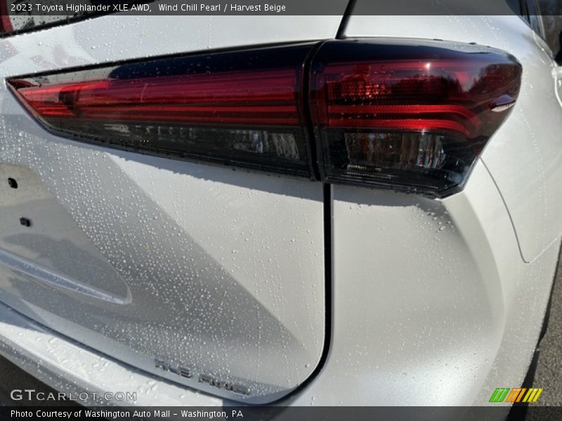 Wind Chill Pearl / Harvest Beige 2023 Toyota Highlander XLE AWD
