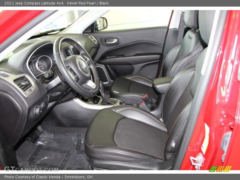 Front Seat of 2021 Compass Latitude 4x4