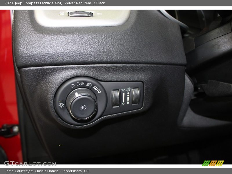 Controls of 2021 Compass Latitude 4x4