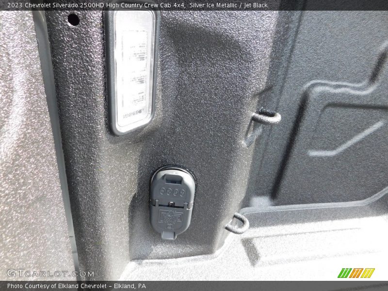 Silver Ice Metallic / Jet Black 2023 Chevrolet Silverado 2500HD High Country Crew Cab 4x4
