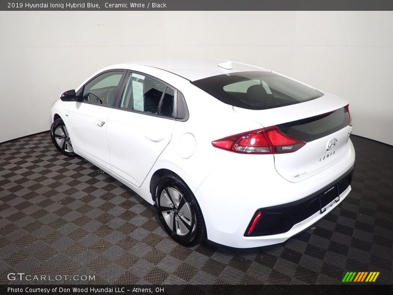 Ceramic White / Black 2019 Hyundai Ioniq Hybrid Blue