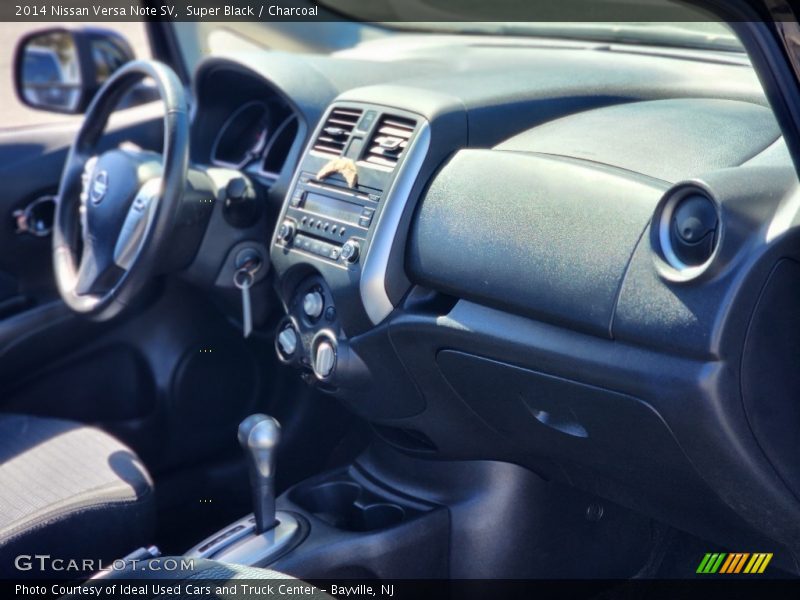 Super Black / Charcoal 2014 Nissan Versa Note SV