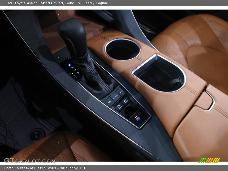  2020 Avalon Hybrid Limited ECVT Automatic Shifter