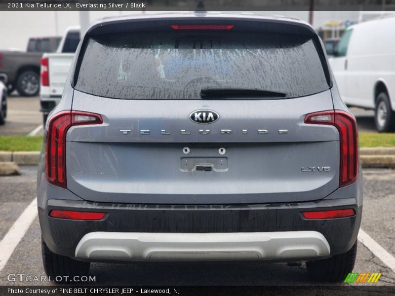 Everlasting Silver / Black 2021 Kia Telluride LX