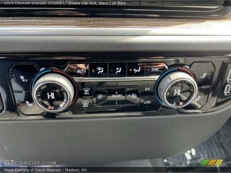 Black / Jet Black 2024 Chevrolet Silverado 2500HD LT Double Cab 4x4