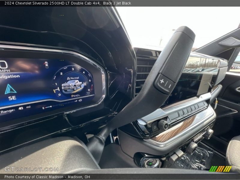 Black / Jet Black 2024 Chevrolet Silverado 2500HD LT Double Cab 4x4